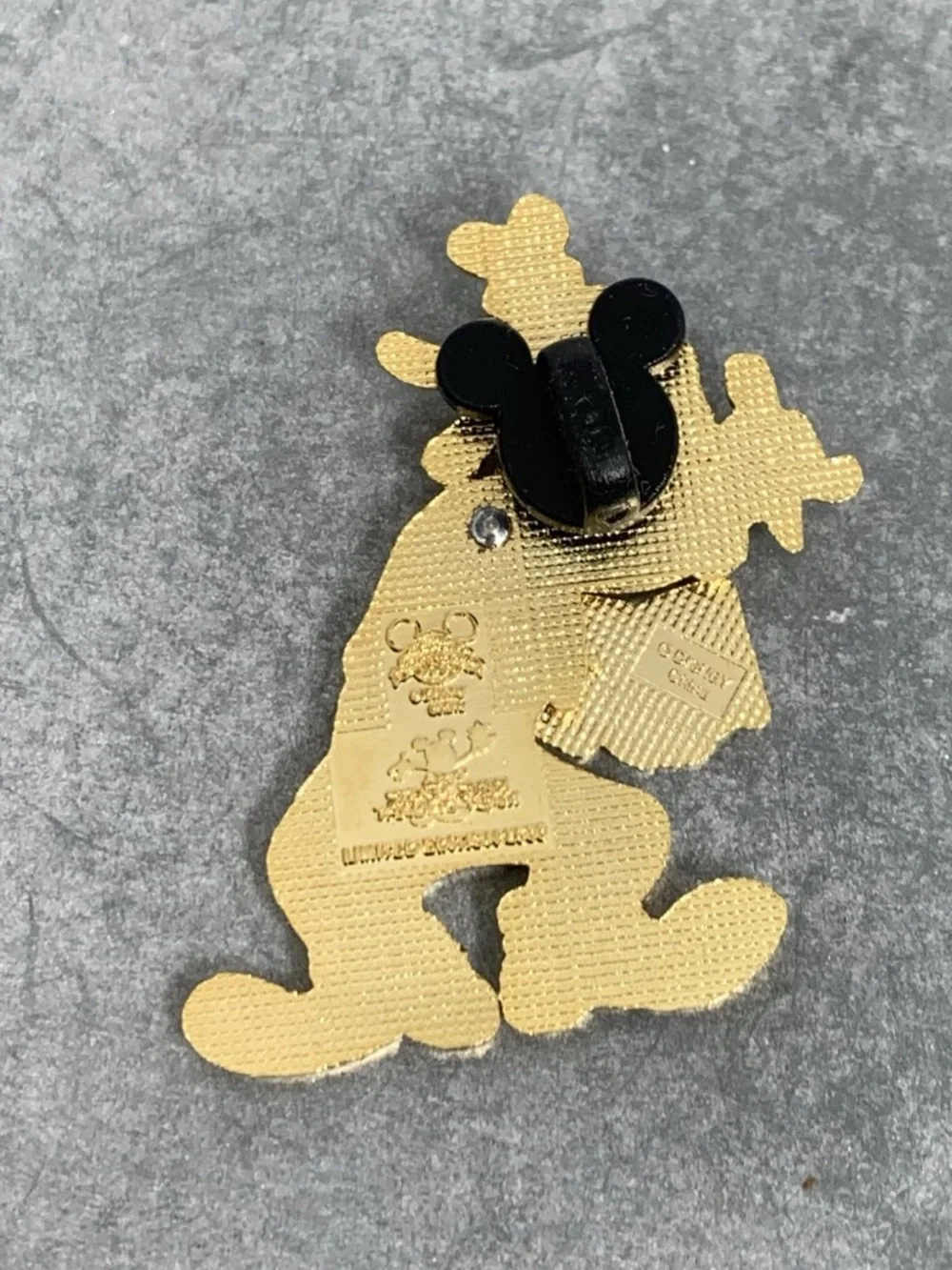 Goofy Disney Pin Mickey's Super Star Trading Team Moving Arm LE 2500
